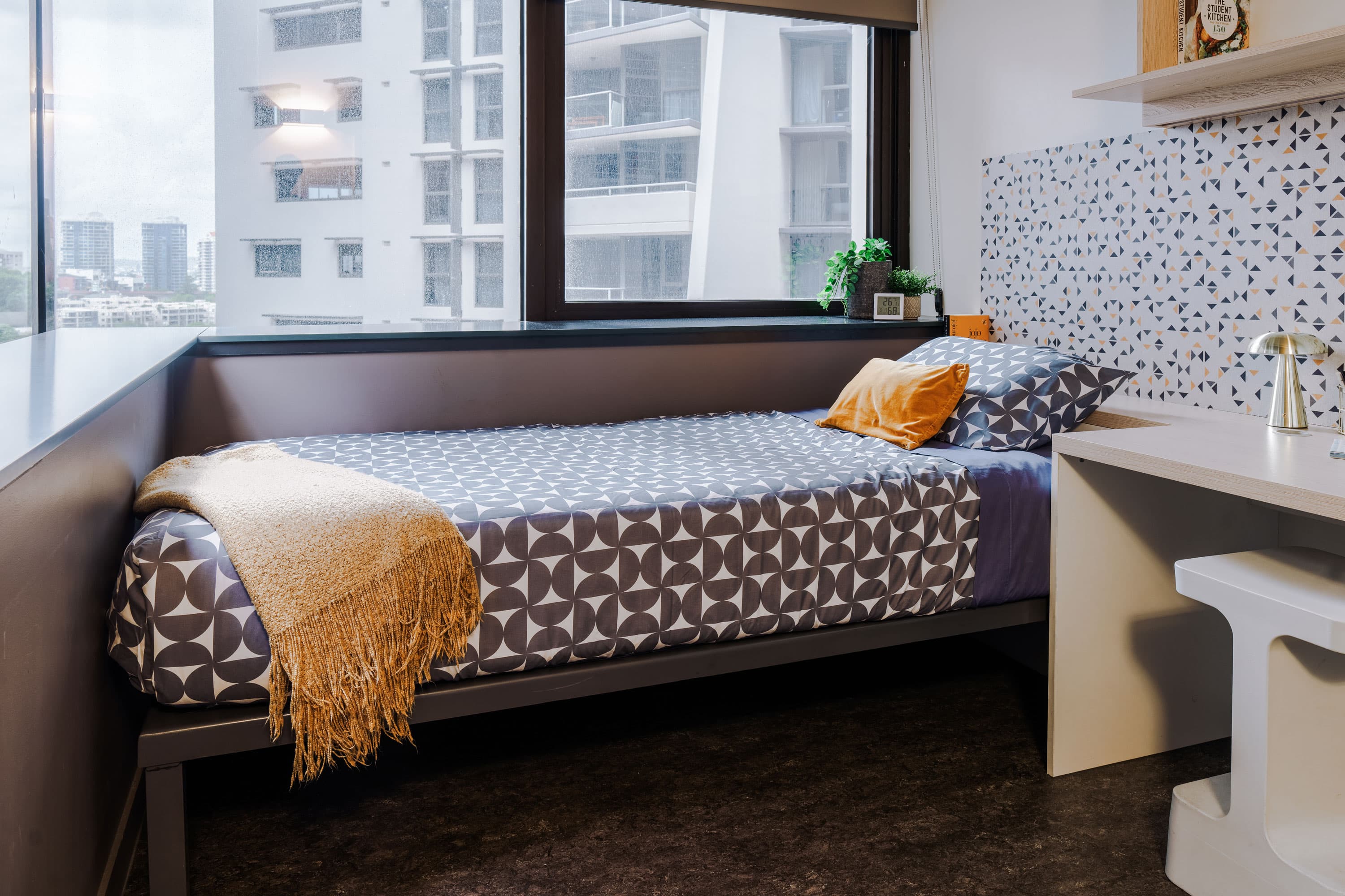 Corner View Room in 5-Bed Apartment | Student One on Adelaide Street